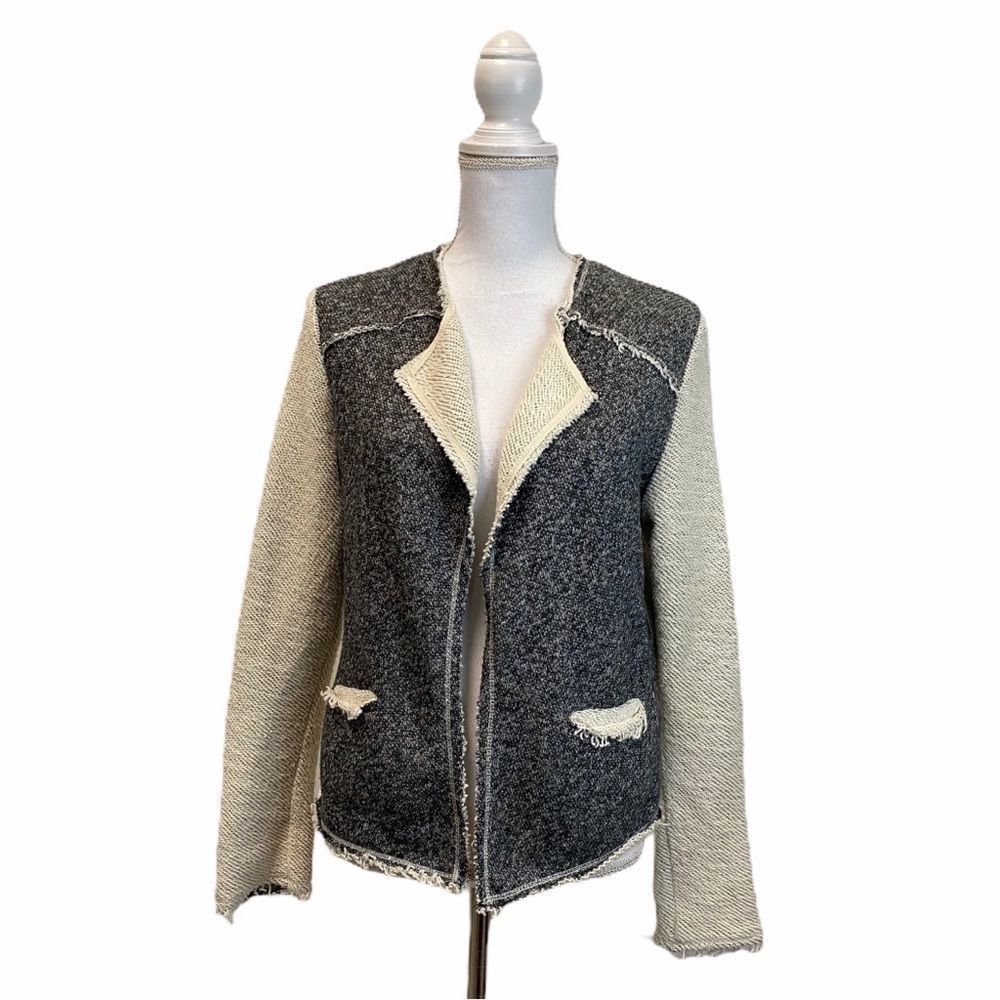 DREW Gray & Cream Raw Hem Small Open Cardigan‎ Sweater